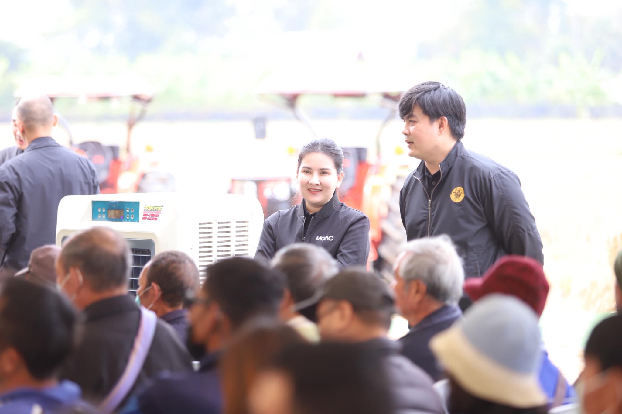 title - เลขาฯ ส.ป.ก. ร่วมงาน “ไถกลบ ตอซัง สร้างดินยั่งยืน ฟื้นสิ่งแวดล้อม”